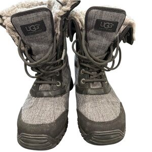 UGG Adirondack waterproof winter winter boots women’s size 6 in a charcoal gray